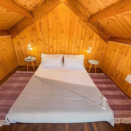 Campismo de Luxo Poesis Park - Glamping *