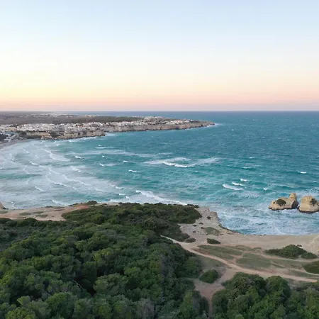 Poesis Park - Glamping * Roca