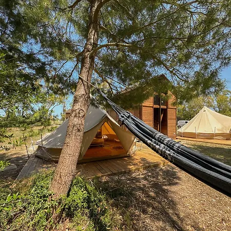 Poesis Park - Glamping * Roca