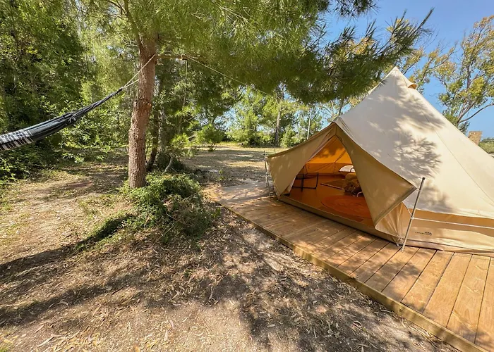 Poesis Park - Glamping